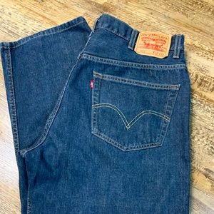 Men Levi’s 38X32 559